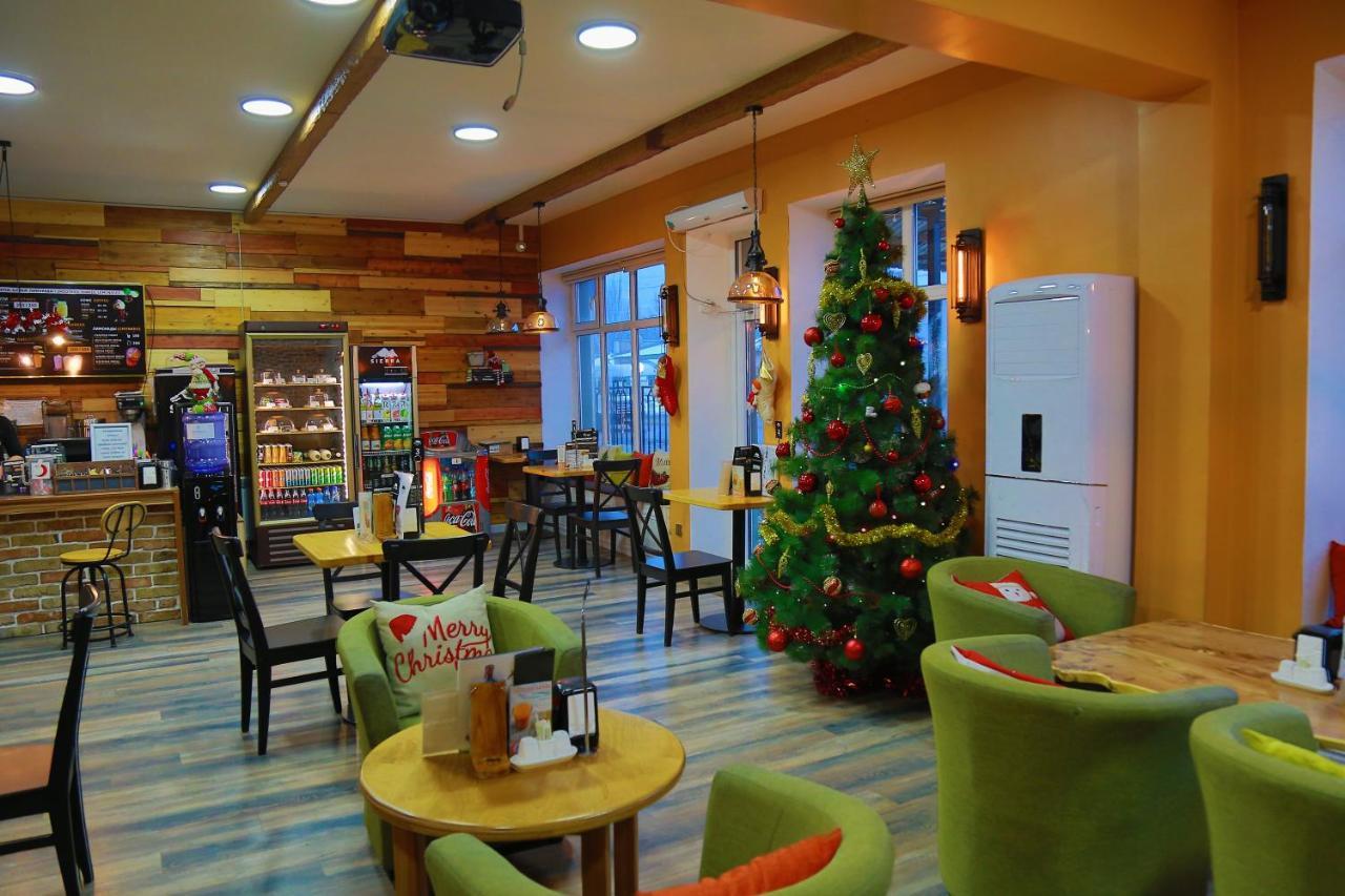 玛达尼尔酒店 卡拉科尔 外观 照片
